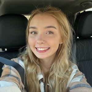 Meet your Posher, Alexa